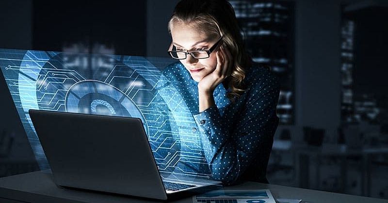 Blockchain Applications in Finance: Uses, Benefits and Real-World Impact